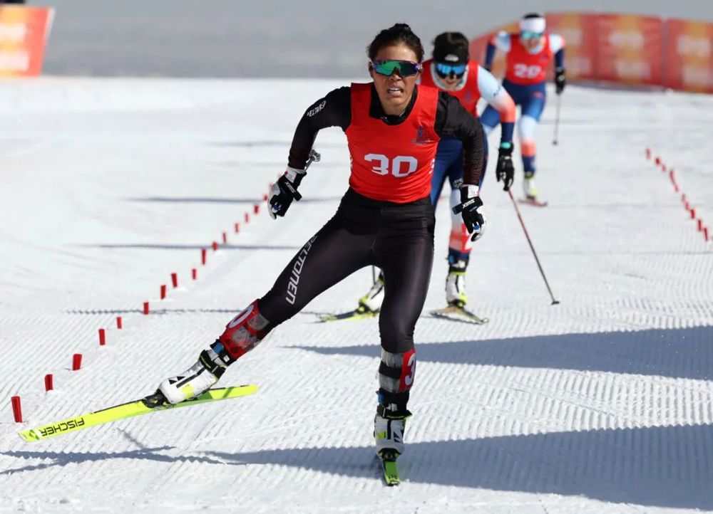 2月16日，广东与黑龙江联合培养运动员陈玲双获得越野滑雪公开组女子10公里个人（间隔出发自由技术）冠军
